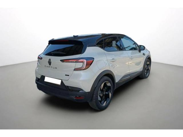 Renault Captur image 1