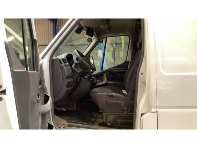 Renault Master image 1