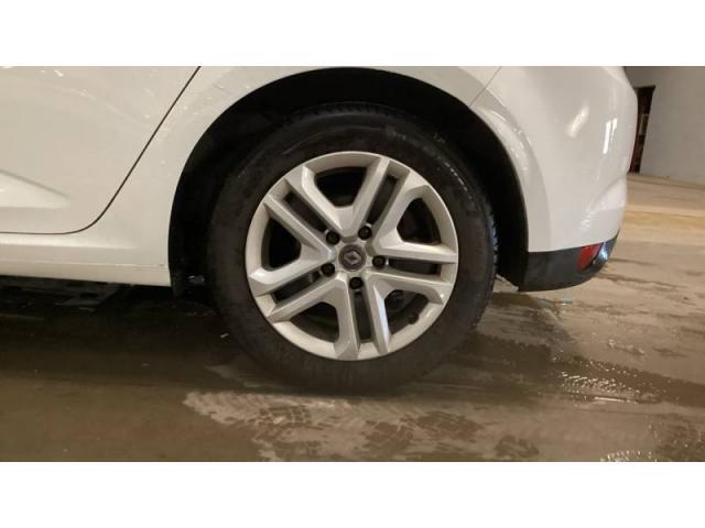 Renault Mégane image 2