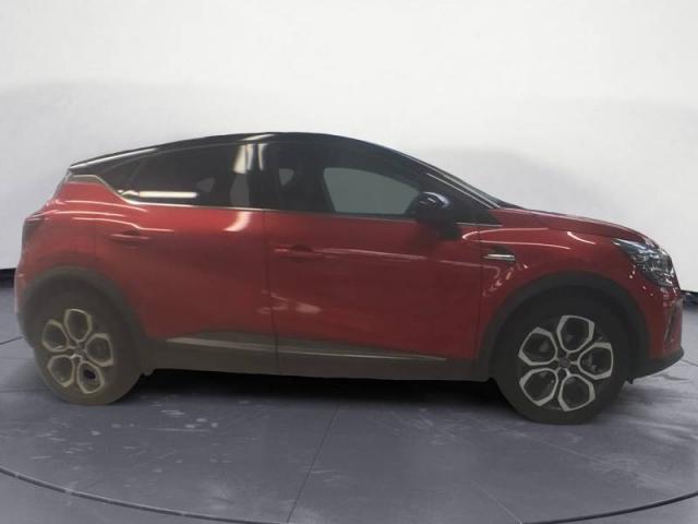 Renault Captur image 3