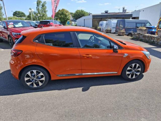 Renault Clio image 6
