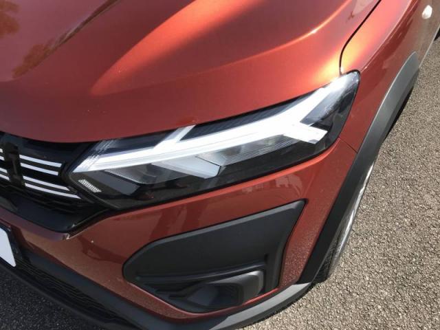 Dacia Jogger image 9