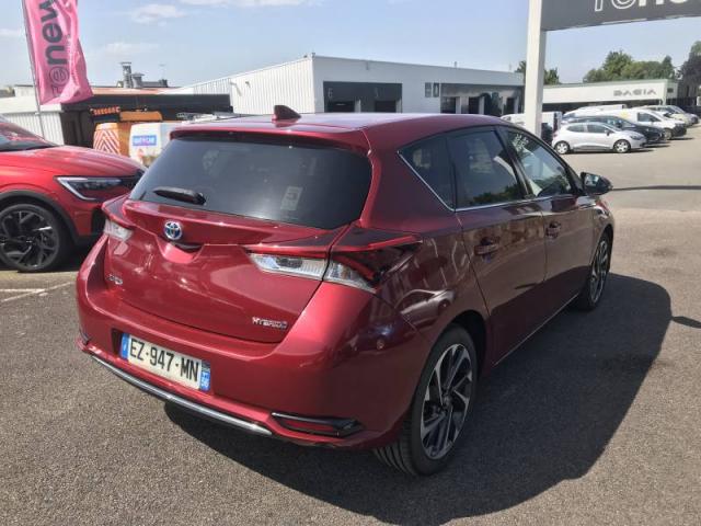 Toyota Auris image 4