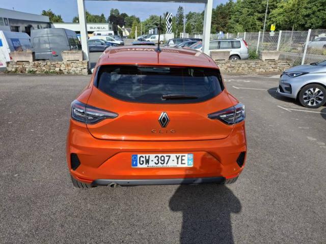 Renault Clio image 2
