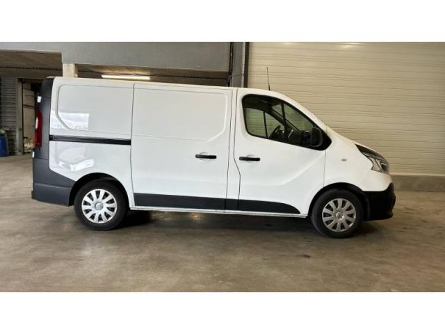 Renault Trafic image 7