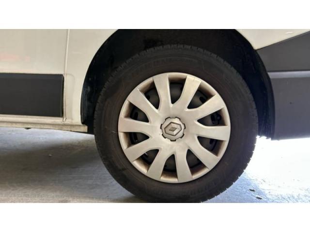 Renault Trafic image 1