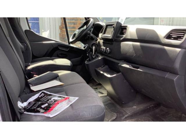 Renault Master image 3