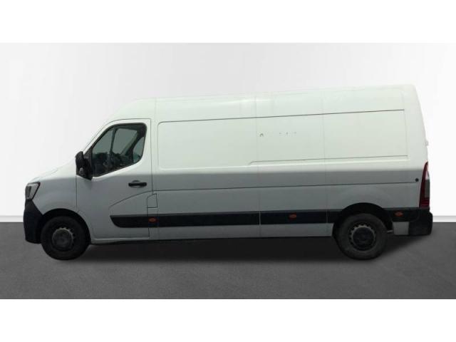 Renault Master image 2
