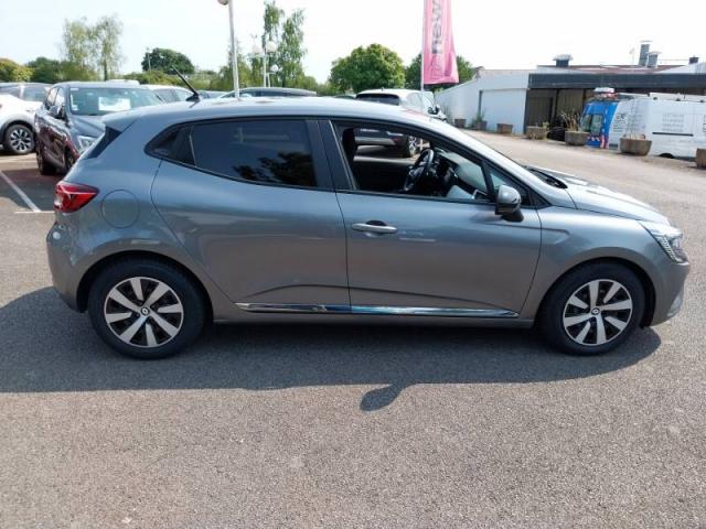Renault Clio image 8