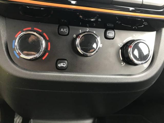Dacia Spring image 8