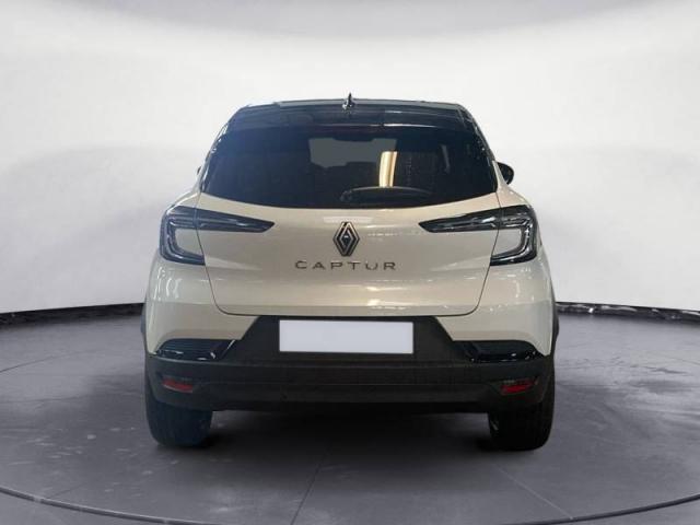 Renault Captur image 6