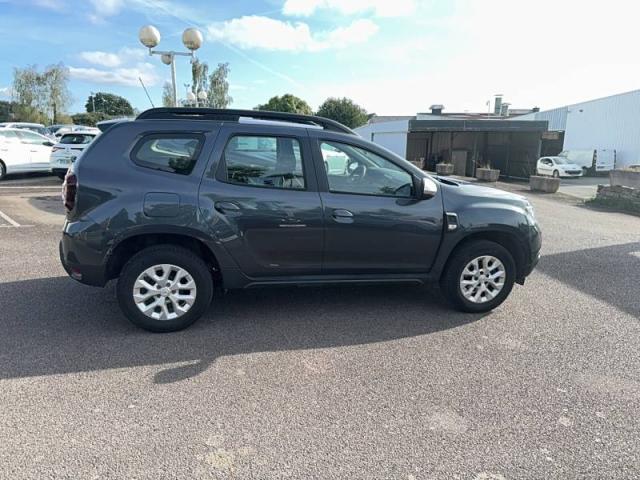 Dacia Duster image 1