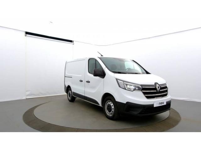 Renault Trafic image 1