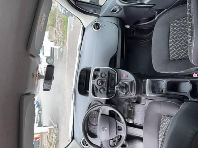 Renault Kangoo image 1