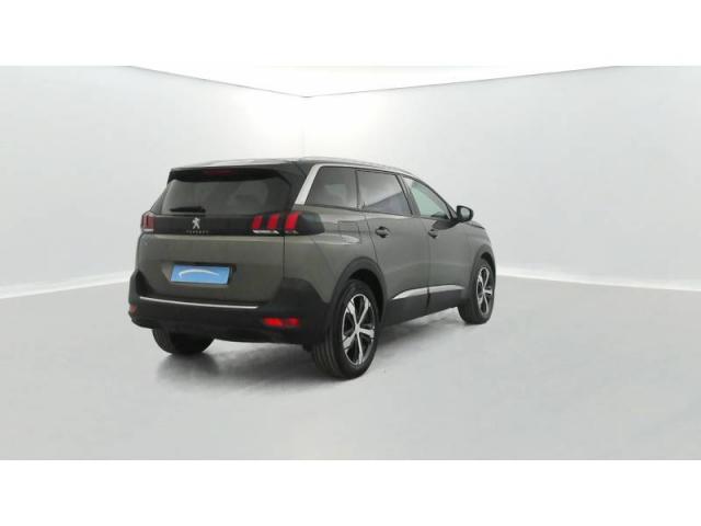 Peugeot 5008 image 8