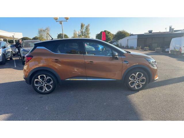 Renault Captur image 2