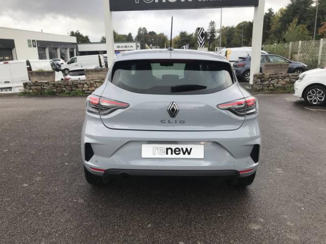 Renault Clio image 2