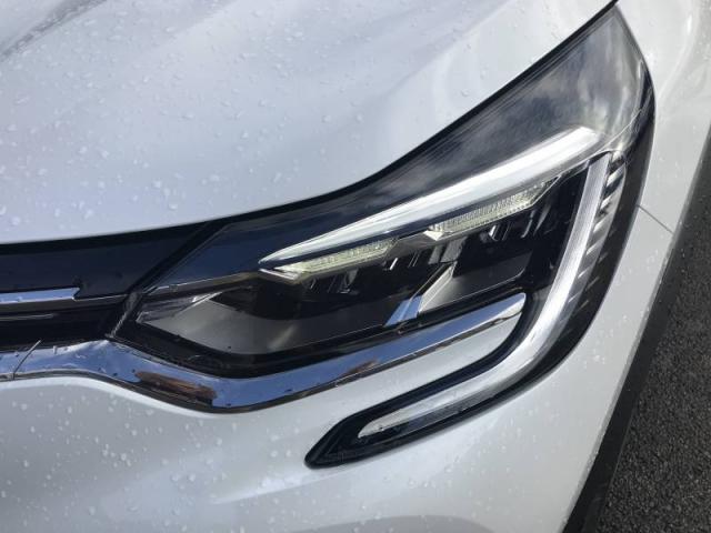 Renault Captur image 1