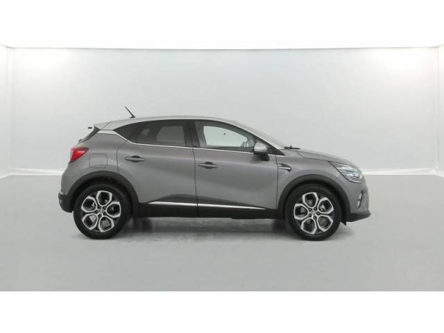 Renault Captur image 8