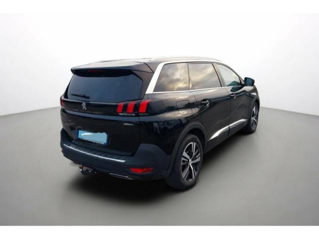 Peugeot 5008 image 8