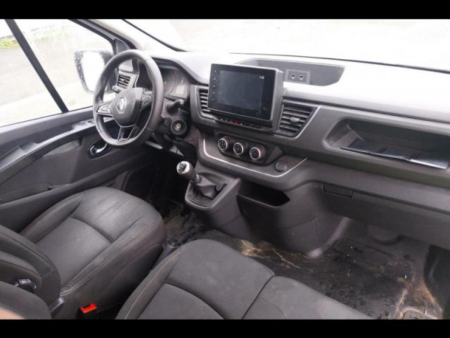 Renault Trafic image 5