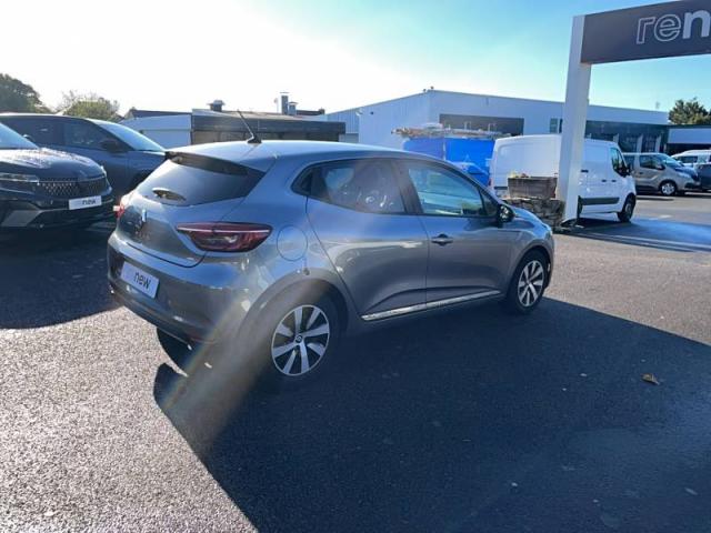 Renault Clio image 9