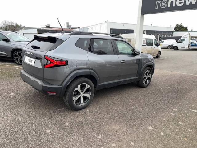Dacia Duster image 6