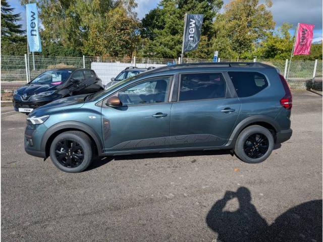 Dacia Jogger image 1