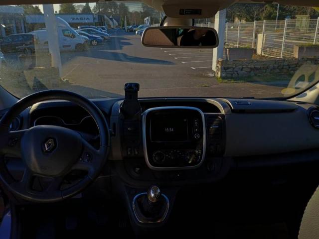 Renault Trafic image 3