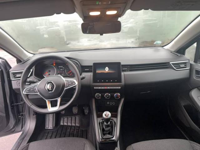 Renault Clio image 2