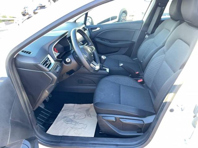 Renault Clio image 8