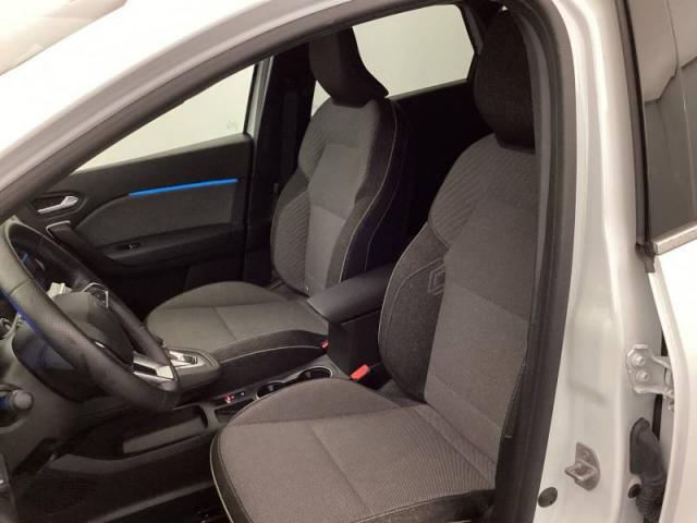 Renault Symbioz image 9