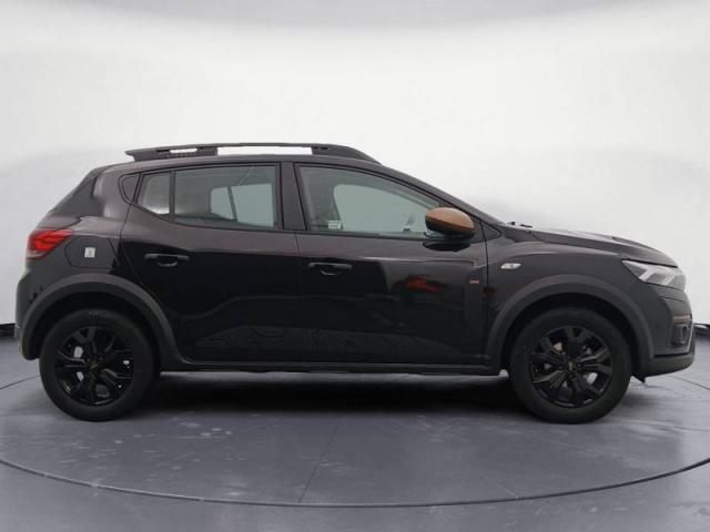 Dacia Sandero image 8