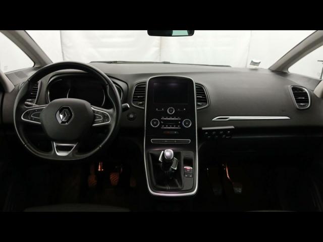 Renault Grand Scénic image 2