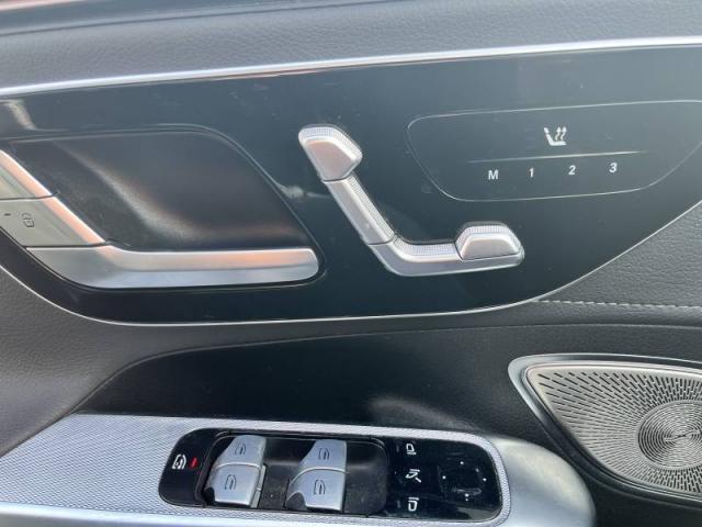 Mercedes Benz Eqe image 9