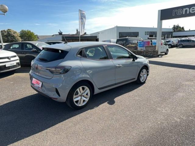 Renault Clio image 9
