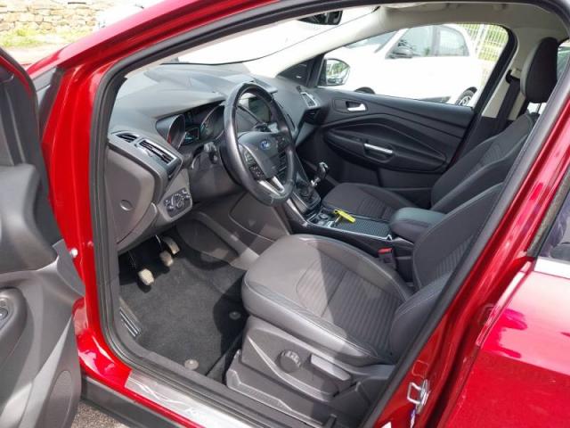 Ford Kuga image 7