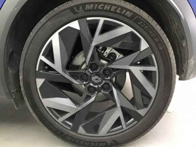 Renault Captur image 6