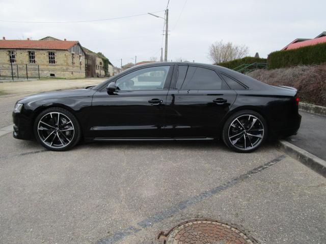 Audi S8 image 4