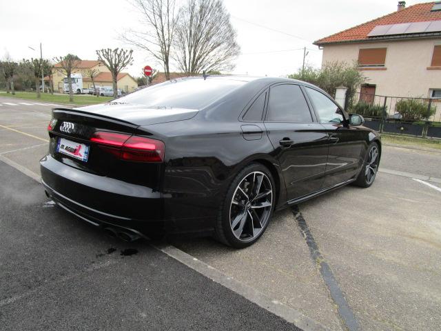 Audi S8 image 1