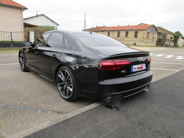 Audi S8 image 2