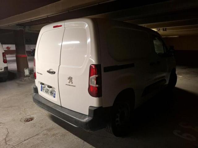 Peugeot Partner image 2