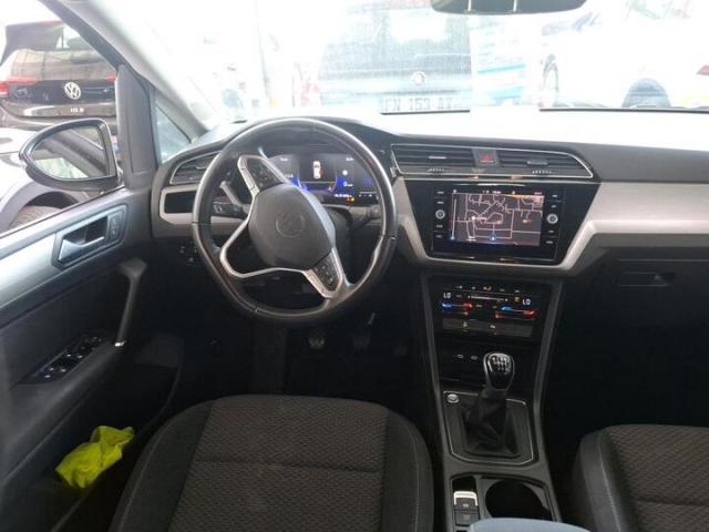 Volkswagen Touran image 8