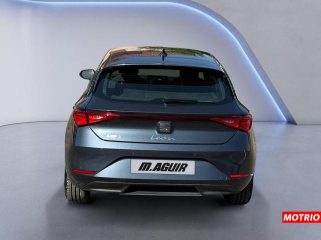 Seat Leon image 1