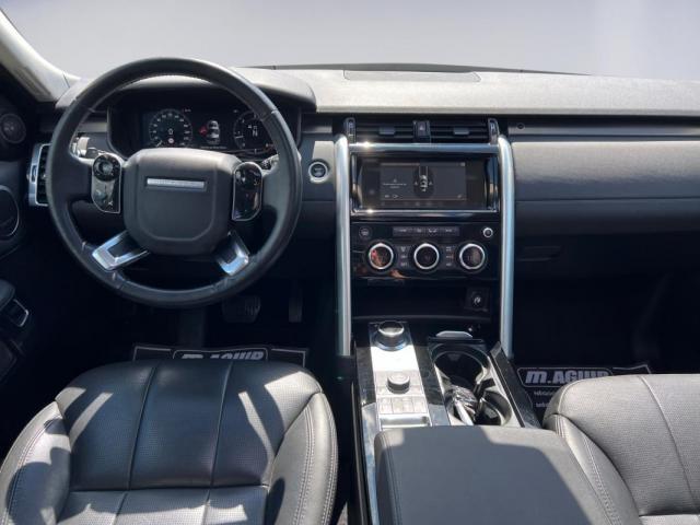 Land Rover Discovery image 2