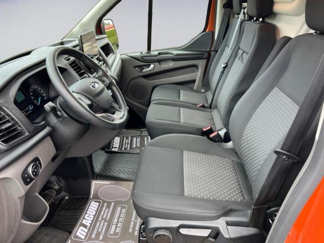 Ford Transit Custom image 6