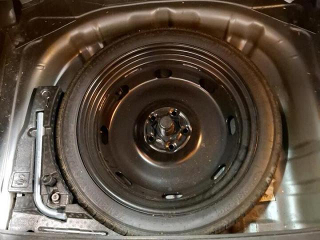 Volkswagen T-Roc image 8