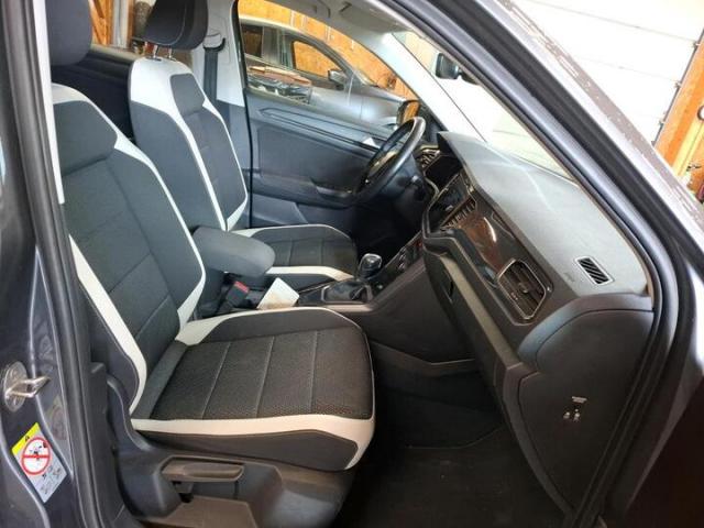 Volkswagen T-Roc image 3