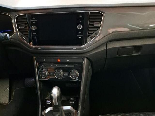 Volkswagen T-Roc image 6