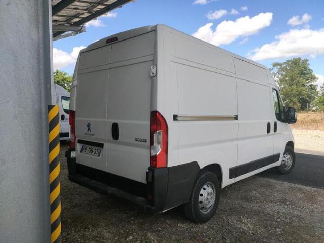 Peugeot Boxer image 1